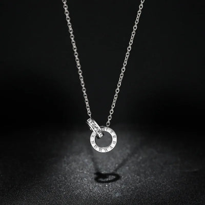 Interlocking Circles Necklace - Silver